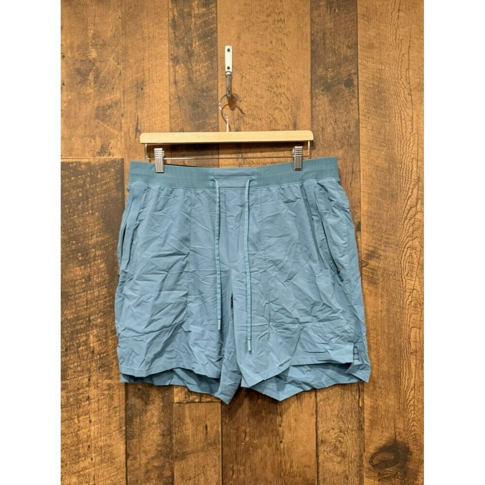 Lululemon Men’s License To Train Unlined Blue Shorts 7” XL EUC